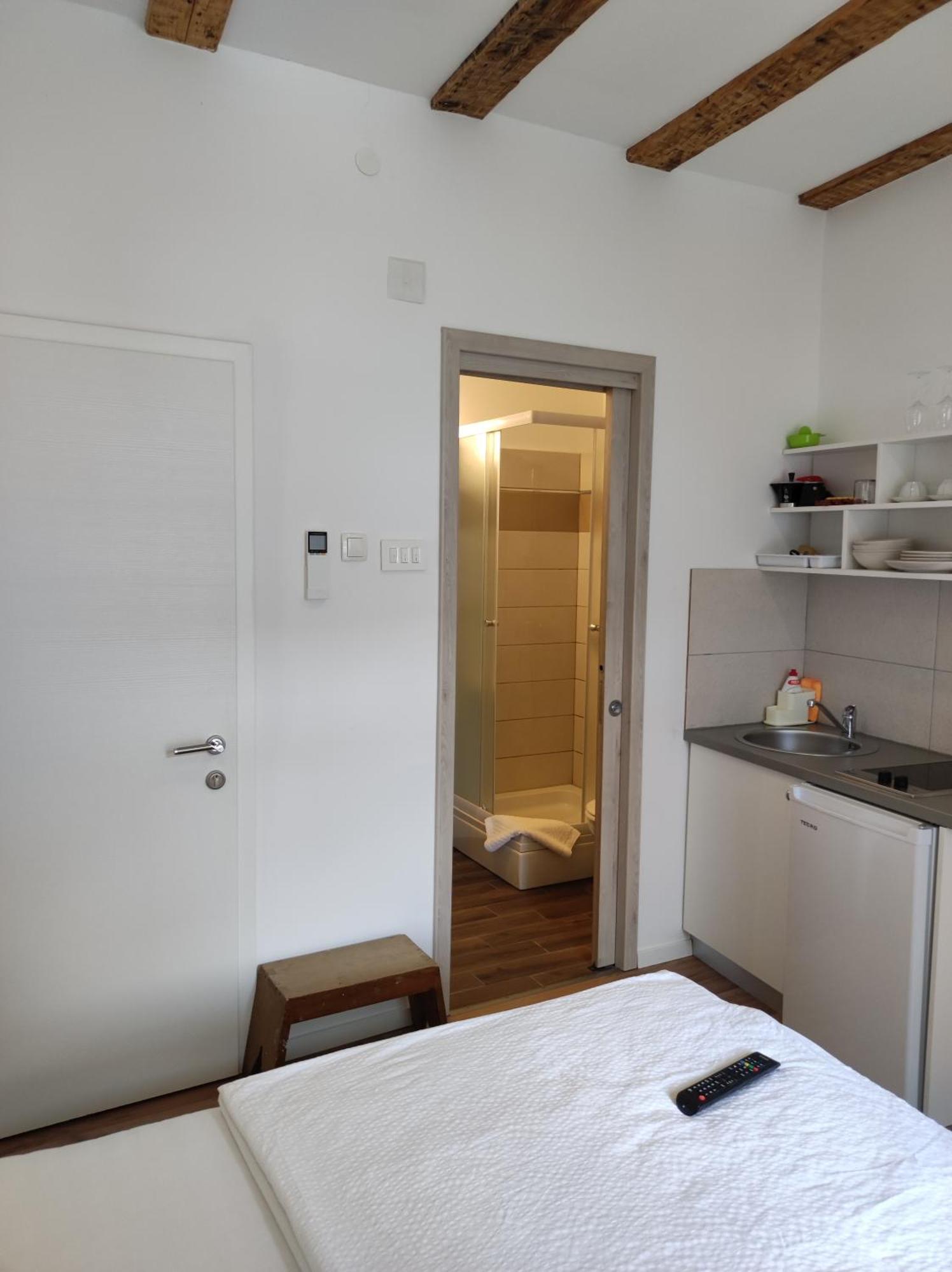 Apartments Krstulja Baška Chambre photo